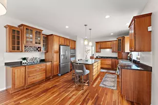 2454 Sand Stone Pl, Woodbury, MN 55129 - Photo 20