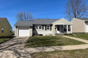 711 Willow St, Fairmont, MN 56031 - Photo 1