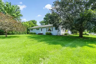 221 W 6th St, Cyrus, MN 56323 - Photo 32