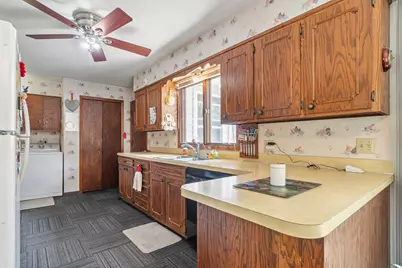 221 W 6th Street, Cyrus, MN 56323 - Photo 8