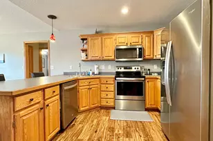 1611 Sequoia Ln, New Richmond, WI 54017 - Photo 10