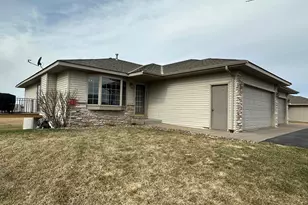 1611 Sequoia Ln, New Richmond, WI 54017 - Photo 32