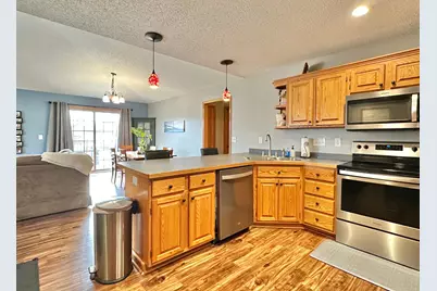 1611 Sequoia Lane, New Richmond, WI 54017 - Photo 12