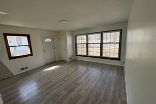 323 Van Buren Ave N, Hopkins, MN 55343 - Photo 2