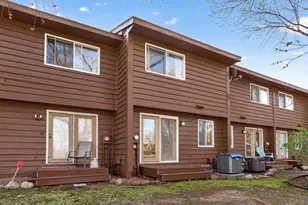2457 Crestwood Dr, North Saint Paul, MN 55109 - Photo 18