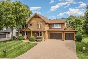 1520 Bridgewater Rd, Golden Valley, MN 55422 - Photo 1