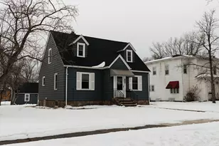 1125 Minnesota St, Hibbing, MN 55746 - Photo 1