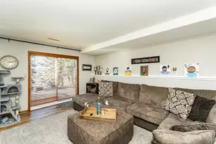 3864 Chesapeake Ln NW, Rochester, MN 55901 - Photo 4