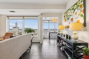 168 6th St E, Saint Paul, MN 55101 - Photo 2