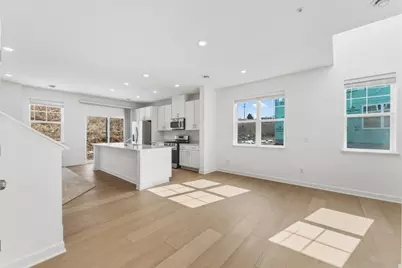 196 Huntington Drive, Waconia, MN 55387 - Photo 4