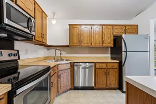 606 Donegal Cir, Shoreview, MN 55126 - Photo 14