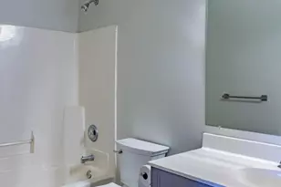 1122 Crystal Pl W, Chaska, MN 55318 - Photo 36