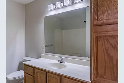 1122 Crystal Place W, Chaska, MN 55318 - Photo 28