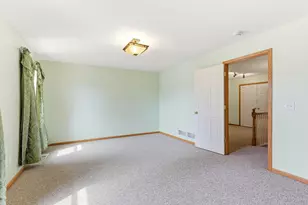 2068 Shryer Ct E, North Saint Paul, MN 55109 - Photo 24