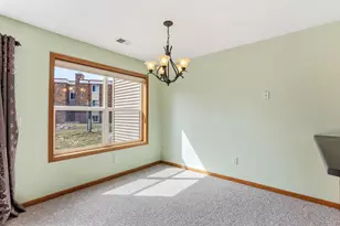 2068 Shryer Ct E, North Saint Paul, MN 55109 - Photo 8