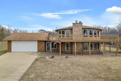 1149 S River Road, Cochrane, WI 54622 - Photo 1