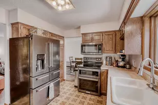 1632 Sherwood Way, Eagan, MN 55122 - Photo 12