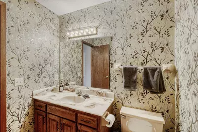 1632 Sherwood Way, Eagan, MN 55122 - Photo 22