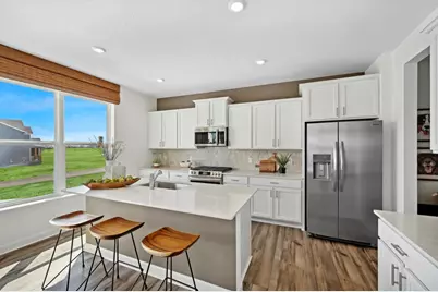 2542 Green Ash Avenue, Shakopee, MN 55379 - Photo 2