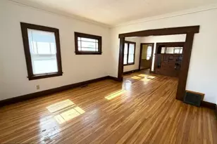 3231 Dupont Ave N, Minneapolis, MN 55412 - Photo 2