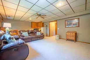 712 W Circle Dr, Montgomery, MN 56069 - Photo 28