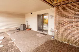 493 Sterling St S, Maplewood, MN 55119 - Photo 32