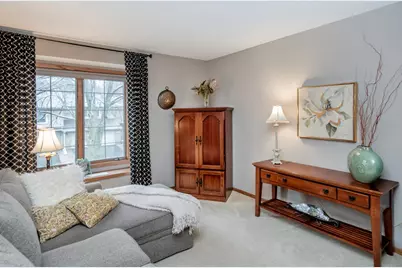 493 Sterling Street S, Maplewood, MN 55119 - Photo 24