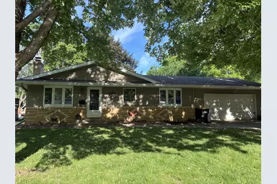 1078 Harrison Street S, Shakopee, MN 55379 - Photo 1