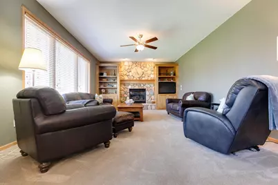 7568 Walnut Curve, Chanhassen, MN 55317 - Photo 14