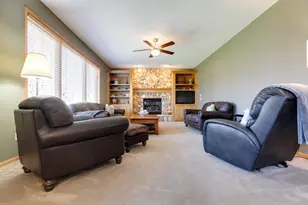 7568 Walnut Curve, Chanhassen, MN 55317 - Photo 14
