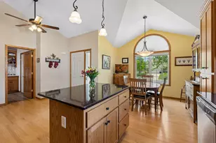 13890 Blanca Ct, Rosemount, MN 55068 - Photo 10