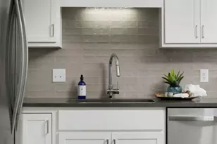 212 10th Ave S, Minneapolis, MN 55415 - Photo 2