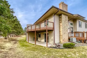 2333 Amberwood Dr, Woodbury, MN 55125 - Photo 22