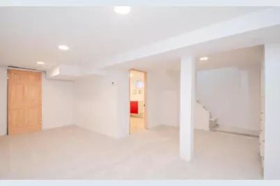 939 Linwood Avenue, Saint Paul, MN 55105 - Photo 36