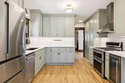 939 Linwood Avenue, Saint Paul, MN 55105 - Photo 12