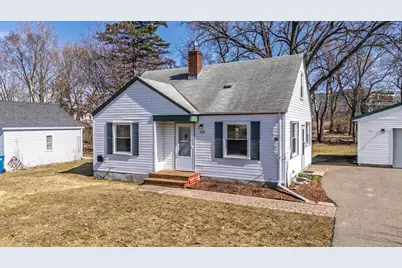 125 Ridgewood Drive, Hopkins, MN 55343 - Photo 4