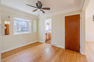 125 Ridgewood Dr, Hopkins, MN 55343 - Photo 10