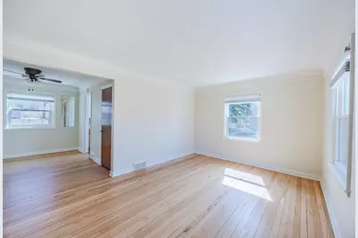 125 Ridgewood Drive, Hopkins, MN 55343 - Photo 8