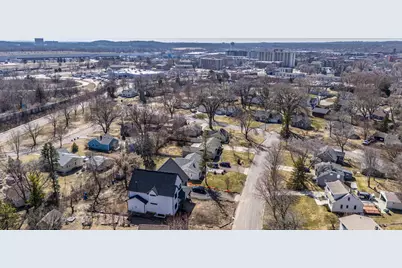 125 Ridgewood Drive, Hopkins, MN 55343 - Photo 46