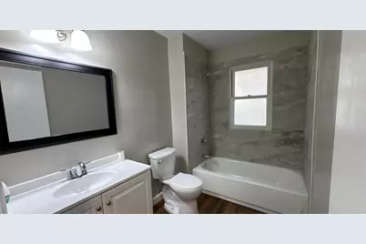 42 Baker Street W, Saint Paul, MN 55107 - Photo 12