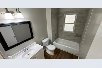 42 Baker Street W, Saint Paul, MN 55107 - Photo 14