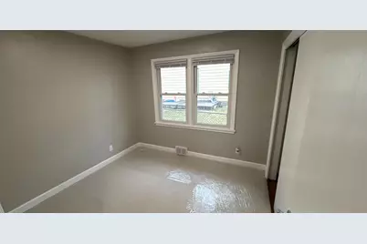 42 Baker Street W, Saint Paul, MN 55107 - Photo 16