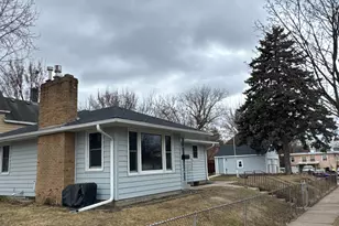 42 Baker St W, Saint Paul, MN 55107 - Photo 18