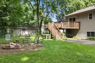 428 Riverview Dr, Monticello, MN 55362 - Photo 2