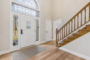 2107 Windsong Cir, Minnetonka, MN 55391 - Photo 4