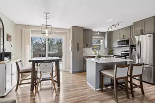 8584 Pinehurst Alcove, Woodbury, MN 55125 - Photo 10