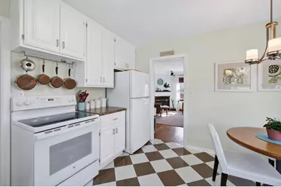743 Nebraska Avenue W, Saint Paul, MN 55117 - Photo 10
