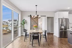 11821 Linden Ct N, Lake Elmo, MN 55042 - Photo 8