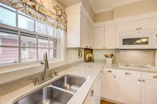 625 Orange St, Hudson, WI 54016 - Photo 24