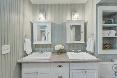 625 Orange Street, Hudson, WI 54016 - Photo 54